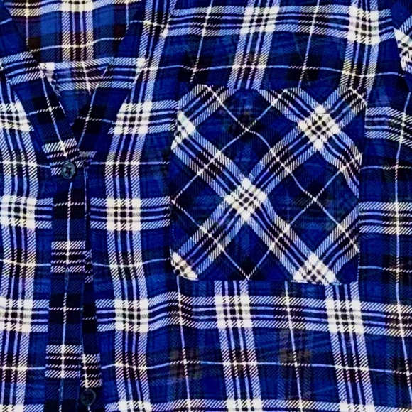 ▪️  Express Plaid, Sheer, Portofino Button-Down Blouse - size Medium - Picture 7 of 15